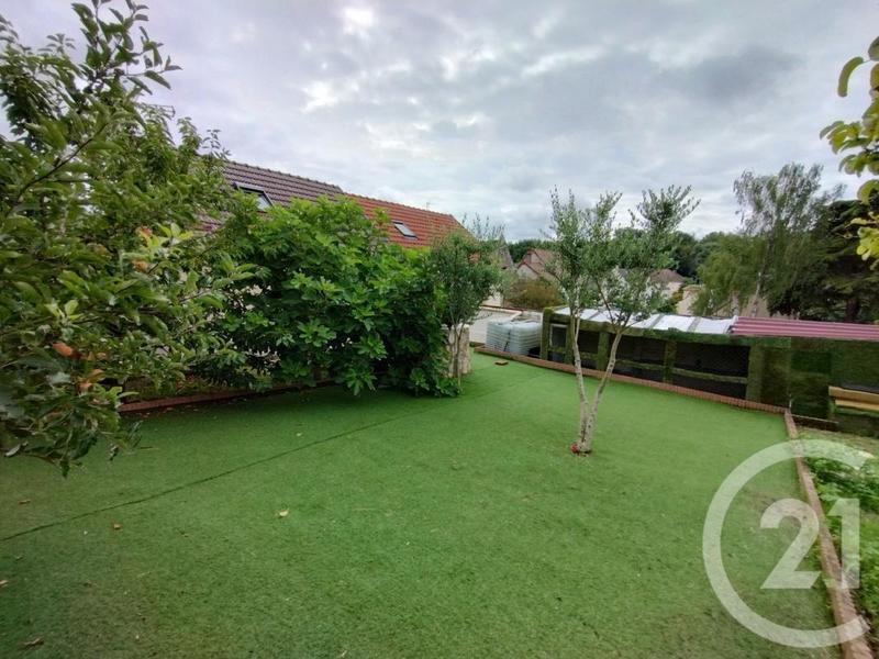 Maison - 99 m² - 4 pièces