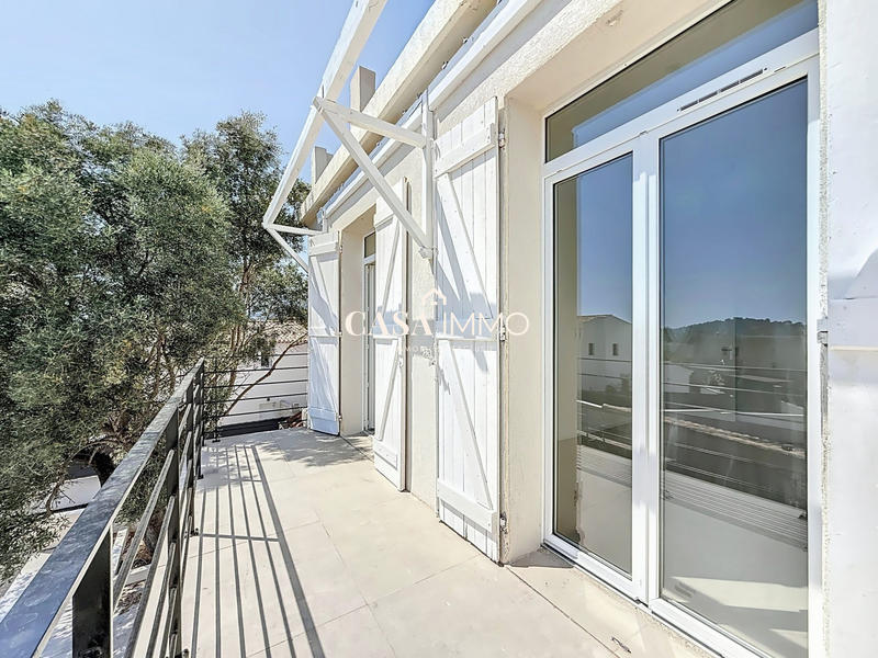 Appartement - 75 m² - 3 pièces