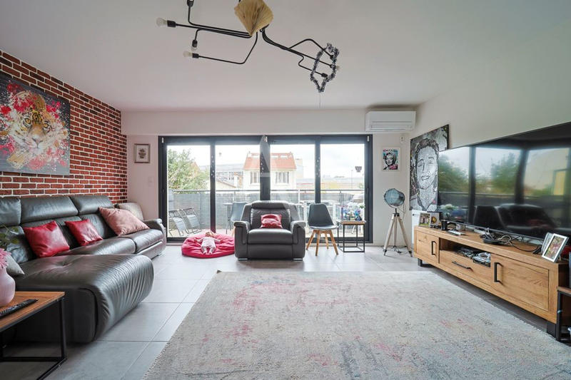 Maison - 169 m² - 5 pièces