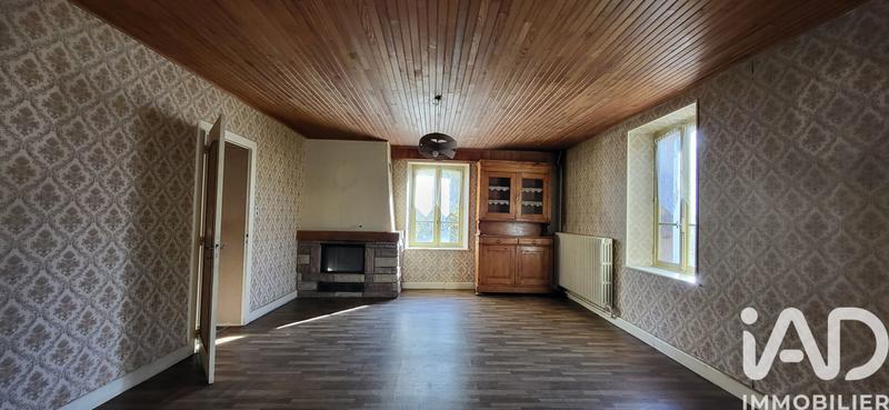 Maison - 220 m² - 8 pièces