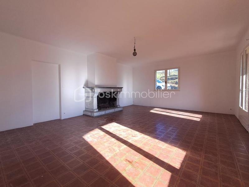 Maison - 146 m² - 7 pièces