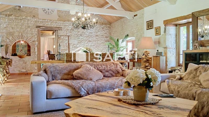 Bastide - 198 m² - 8 pièces