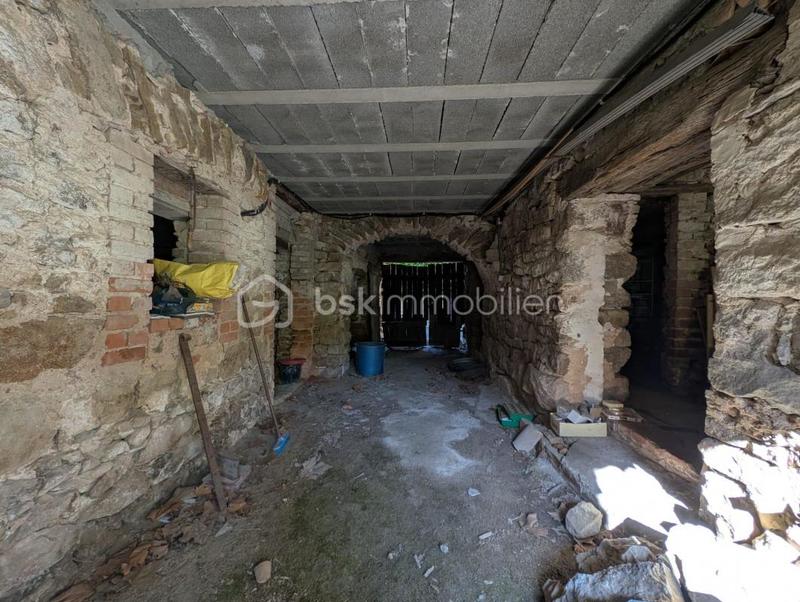 Mas - 352 m² - 6 pièces