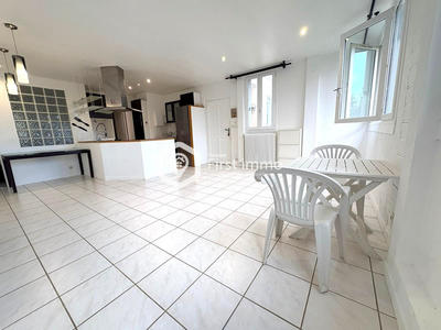 Appartement - 49 m² - 2 pièces