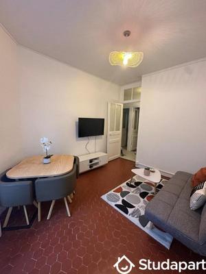 Chambre - 12 m² - 1 pièce