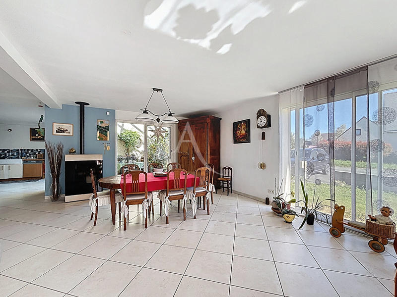 Maison - 174 m² - 6 pièces