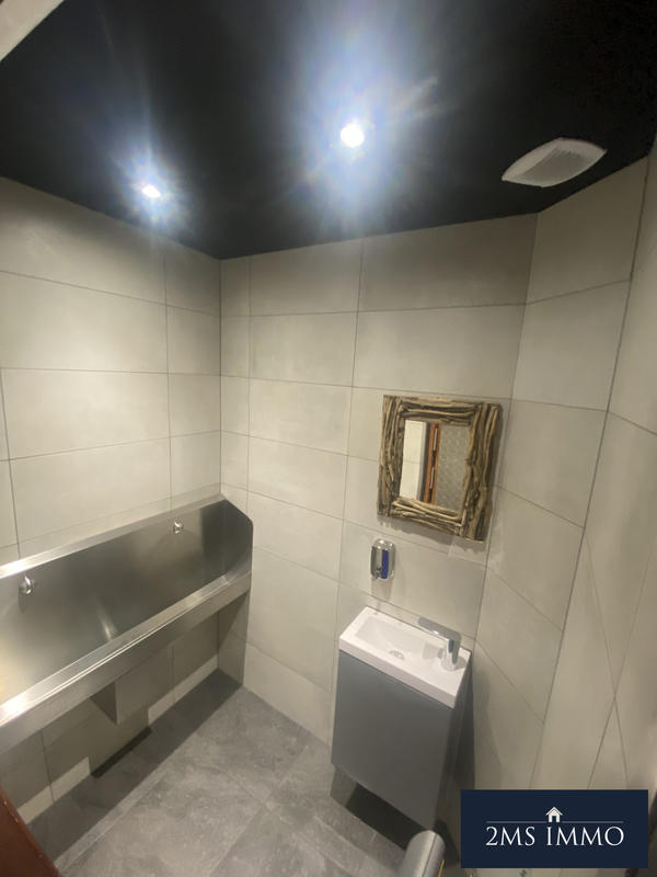 Fonds de commerce - Hôtellerie / Restauration - 164 m²