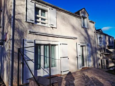 Maison - 106 m² - 5 pièces