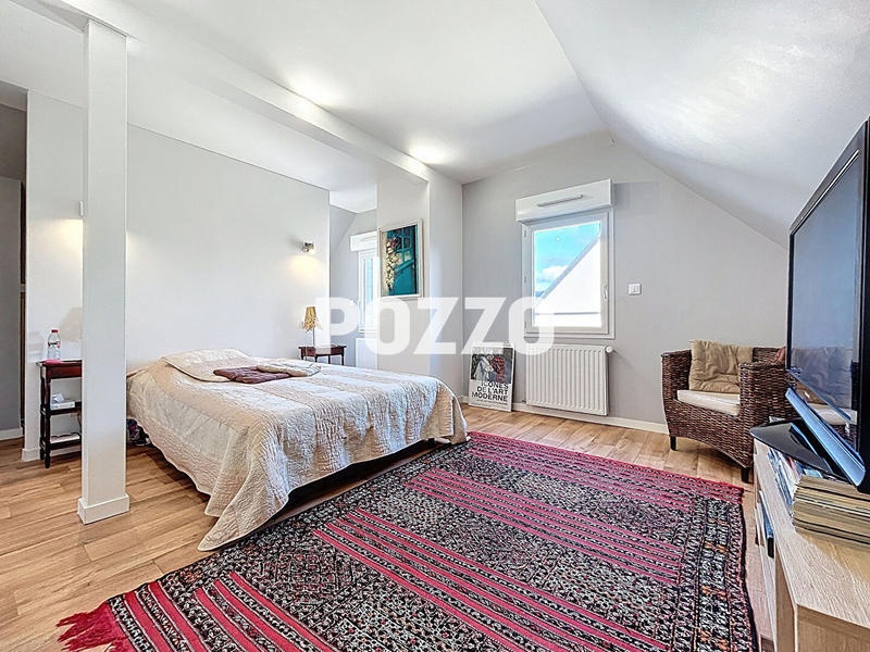 Maison - 106 m² - 5 pièces