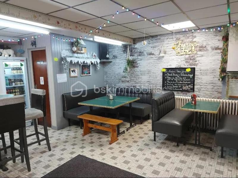 Immeuble - 159 m² - 9 pièces