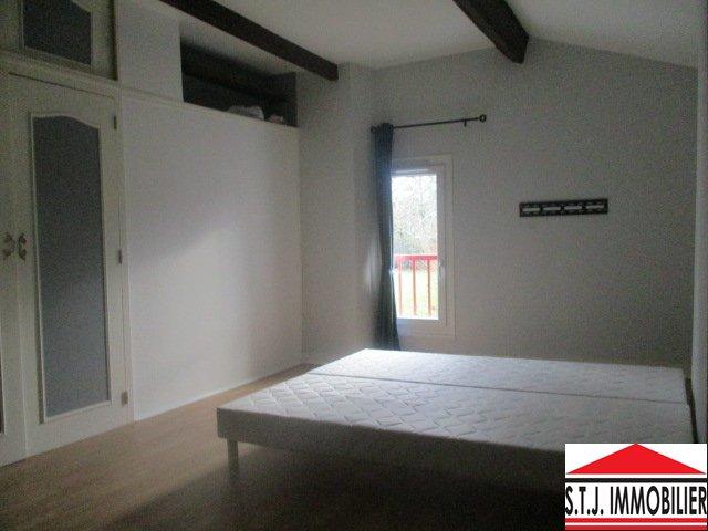 Maison de village - 77 m² - 4 pièces