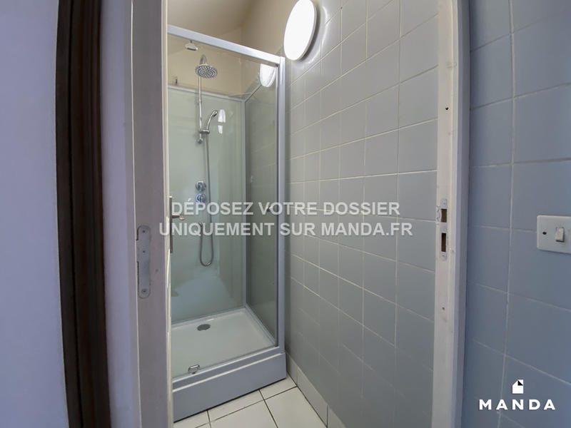 Chambre - 14 m² - 5 pièces