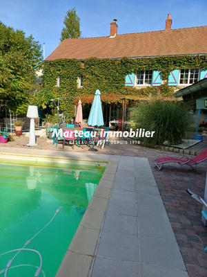 Maison - 188 m² - 9 pièces