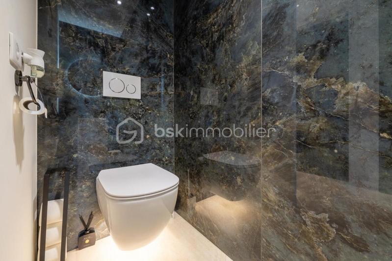 Appartement - 83 m² - 3 pièces