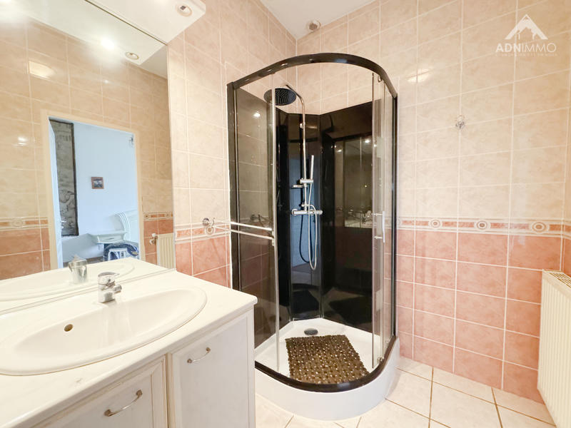 Maison - 193 m² - 7 pièces