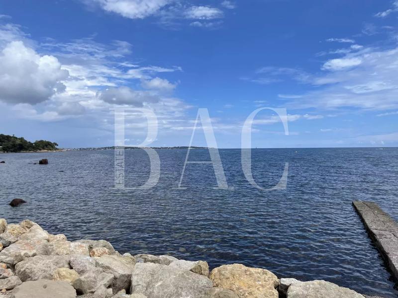 Villa - 545 m² - 12 pièces