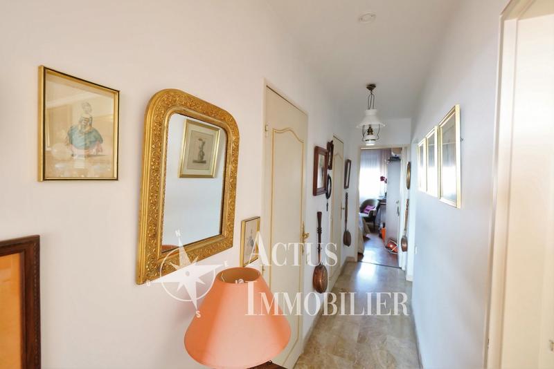 Appartement - 141 m² - 5 pièces