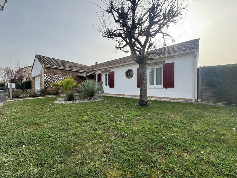 Maison - 110 m² - 8 pièces