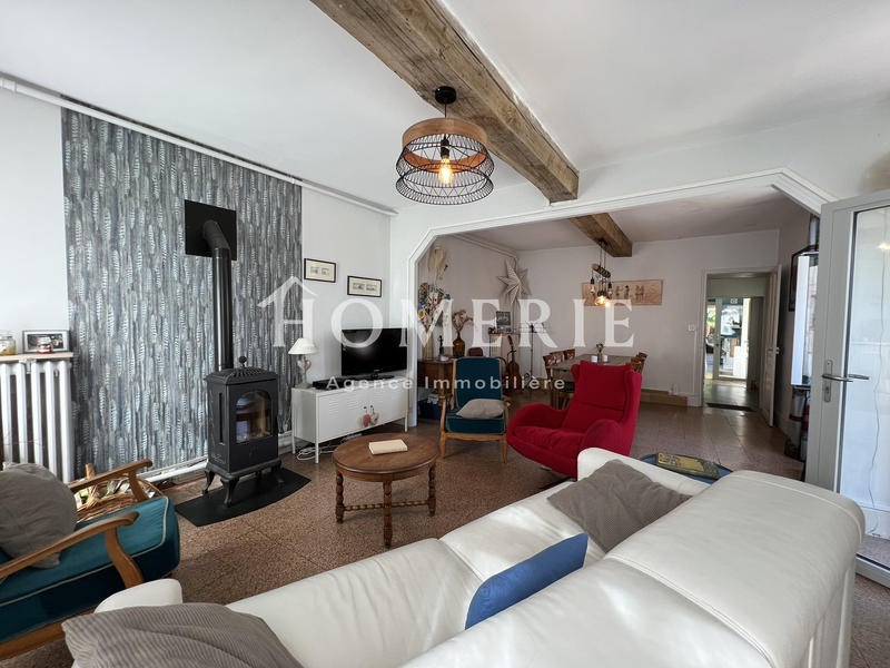 Maison - 193 m² - 8 pièces