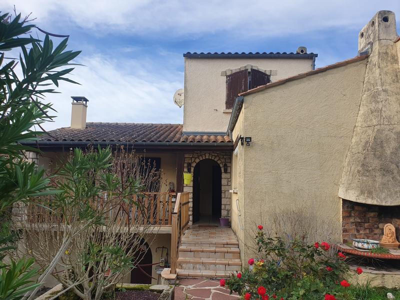 Maison - 86 m² - 4 pièces