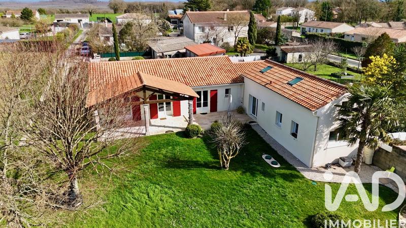 Maison - 157 m² - 7 pièces