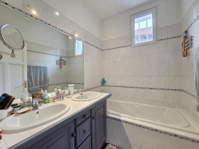 Maison ancienne - 133 m² - 6 pièces