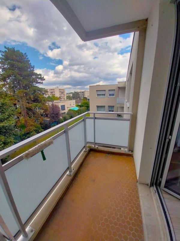 Appartement - 98 m² - 4 pièces