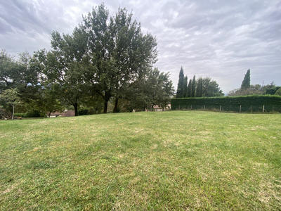 Terrain - 1 281 m²