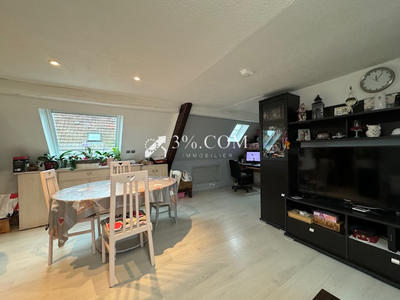 Appartement - 90 m² - 4 pièces