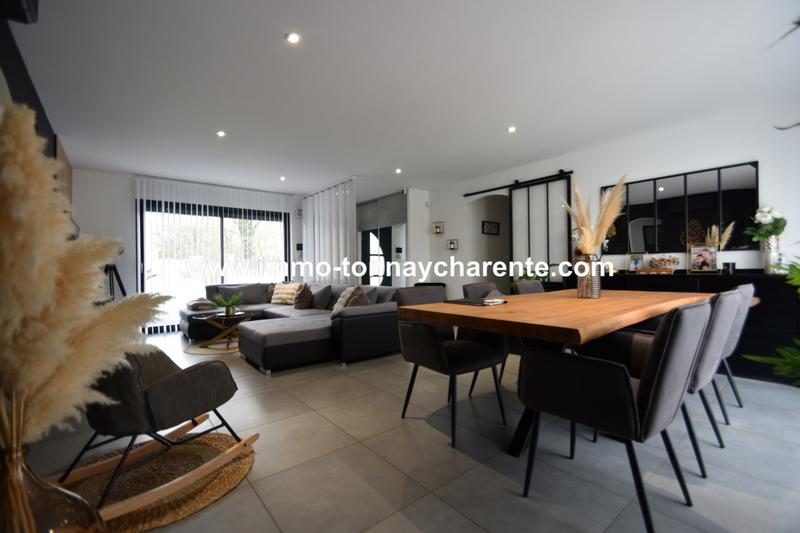 Maison contemporaine - 140 m² - 6 pièces