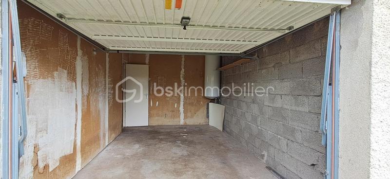 Maison traditionnelle - 131 m² - 7 pièces