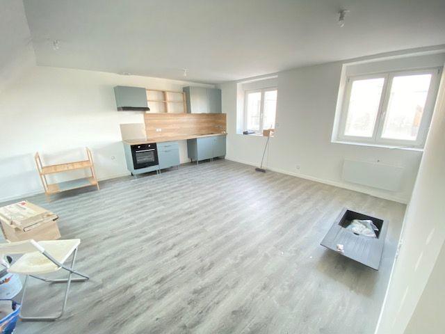 Loft - 67 m² - 3 pièces