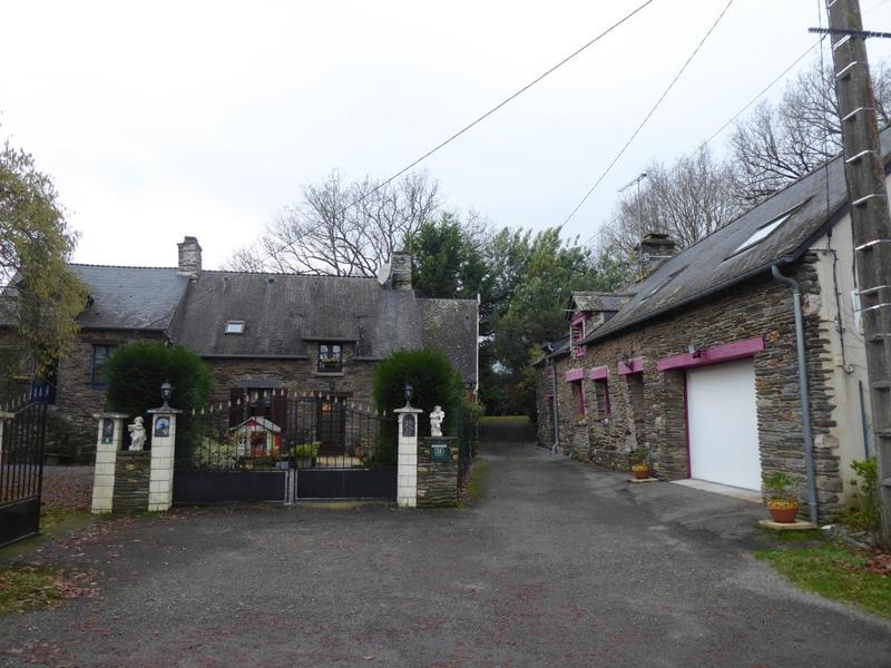 Maison - 187 m² - 7 pièces