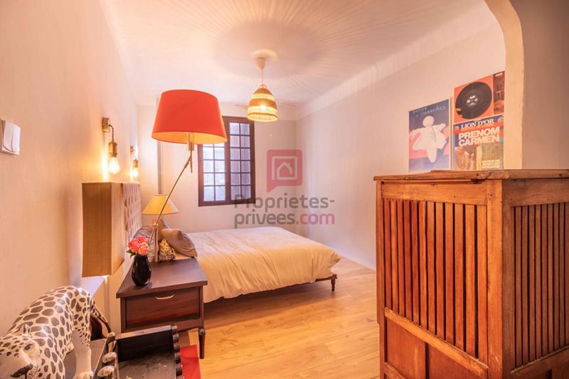 Appartement - 85 m² - 3 pièces