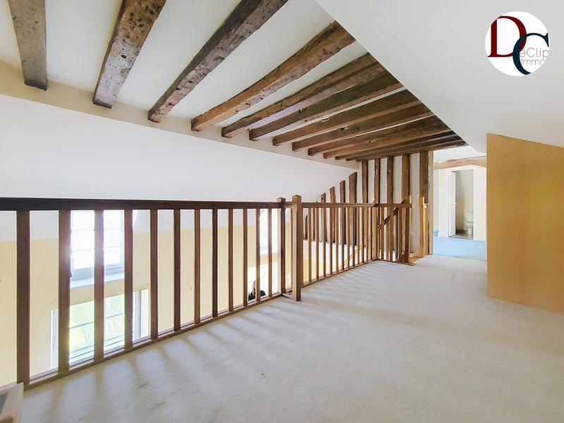 Appartement - 97 m² - 4 pièces