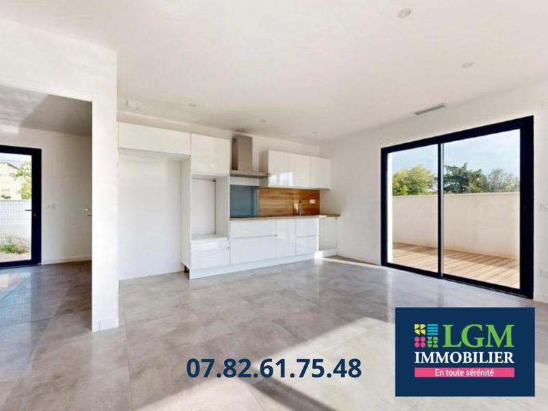 Maison - 99 m² - 5 pièces