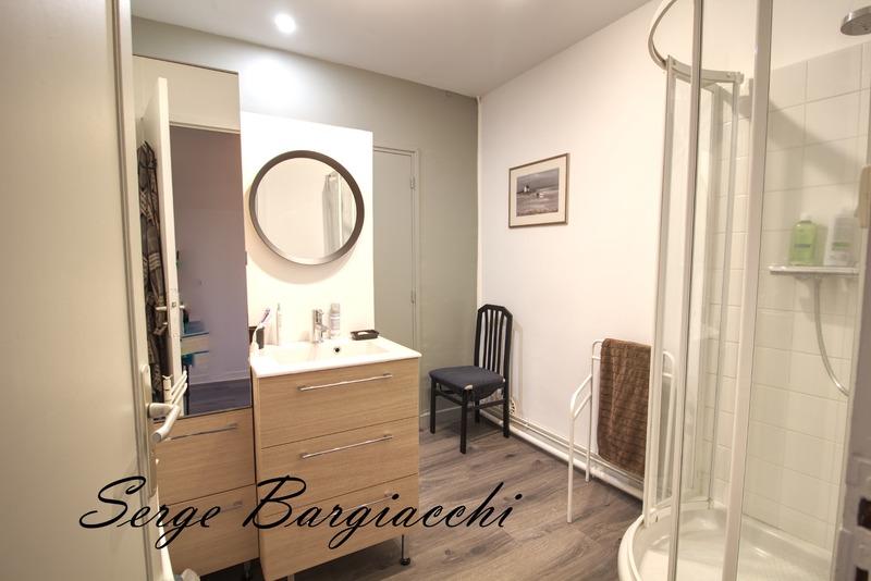 Maison - 336 m² - 12 pièces