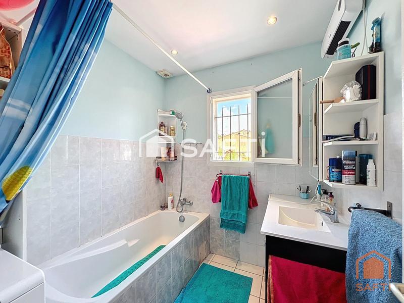 Villa - 90 m² - 4 pièces