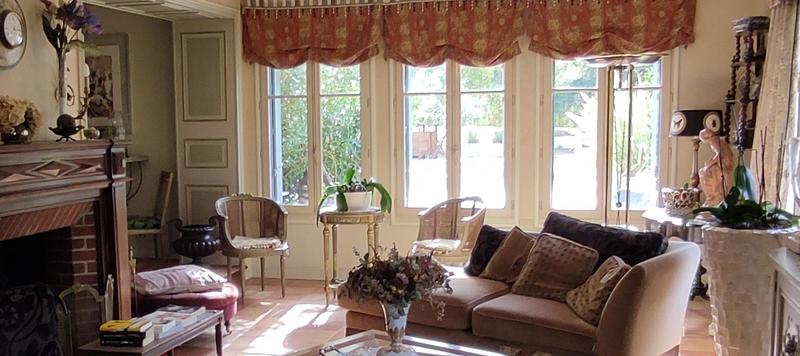 Maison - 300 m² - 9 pièces