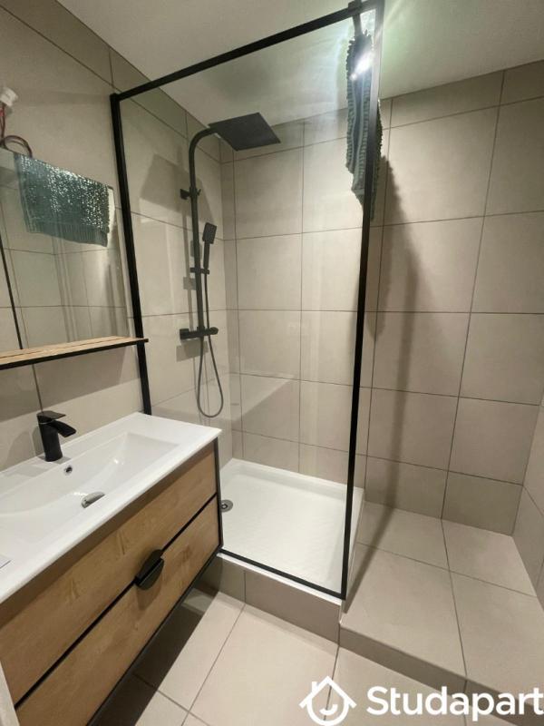 Chambre - 15 m² - 1 pièce