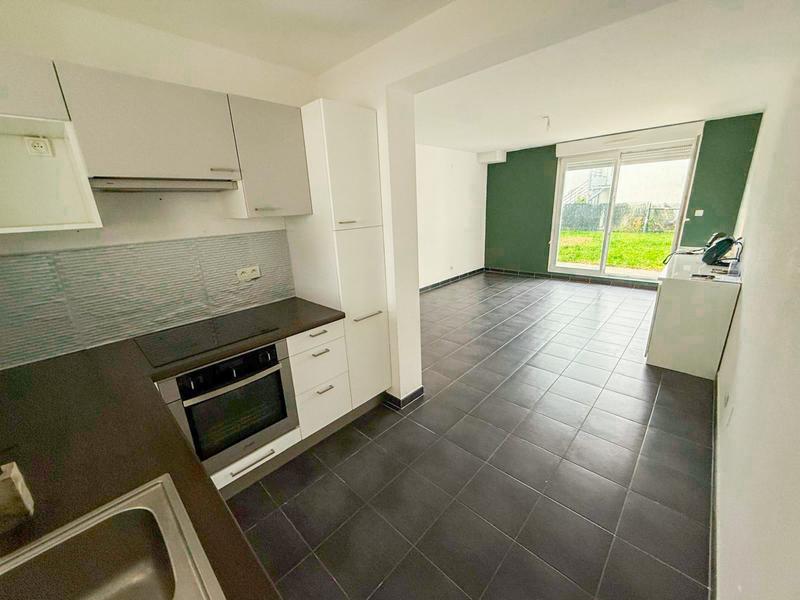 Maison - 99 m² - 5 pièces