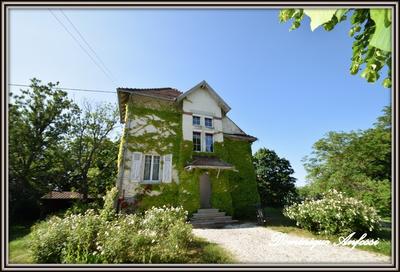 Maison - 130 m² - 6 pièces