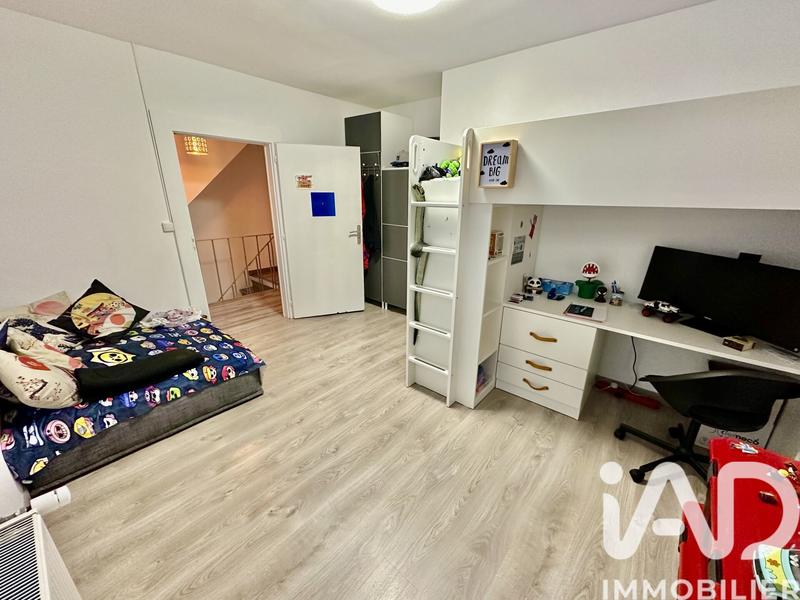 Appartement - 120 m² - 6 pièces