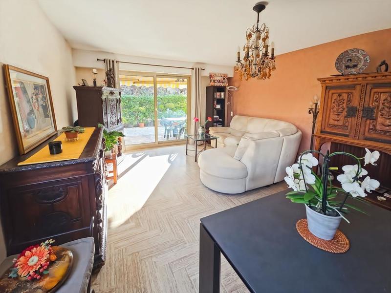 Appartement - 76 m² - 3 pièces