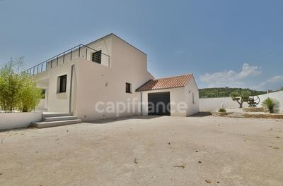 Maison - 165 m² - 4 pièces