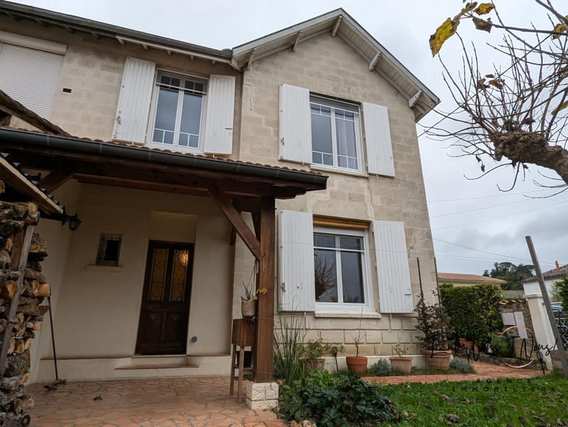 Maison - 100 m² - 5 pièces