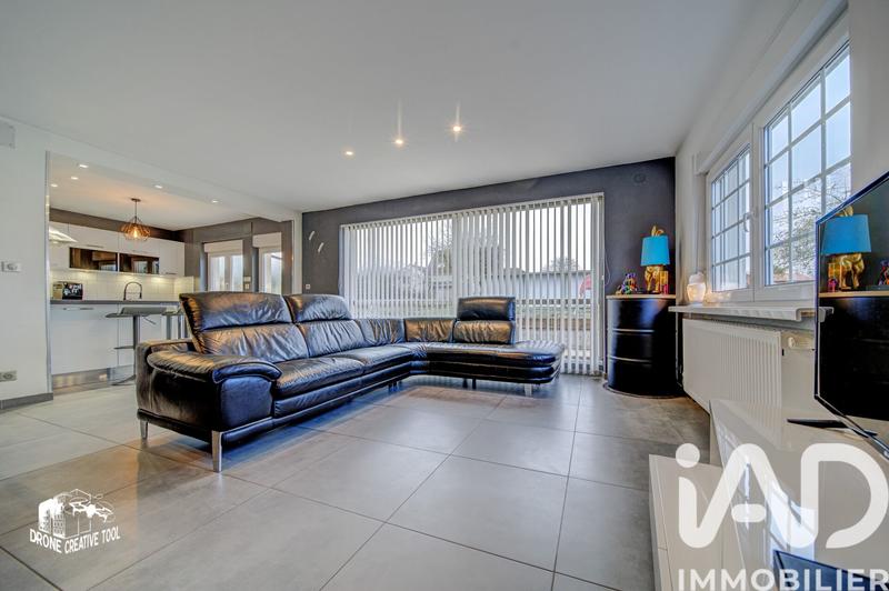 Maison - 230 m² - 8 pièces