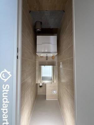 Chambre - 9 m² - 1 pièce