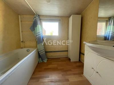 Maison de ville - 70 m² - 4 pièces