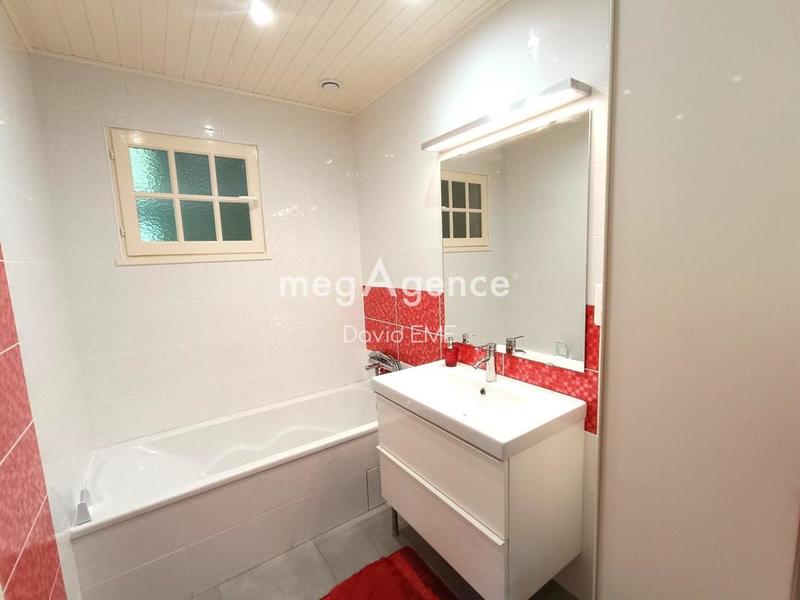 Maison - 103 m² - 4 pièces